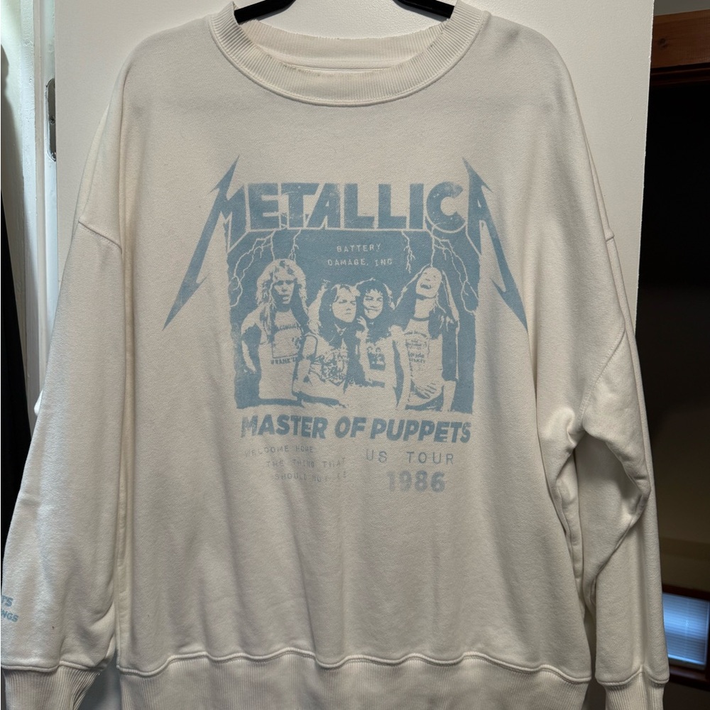 American Eagle White Crewneck Sweatshirt